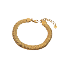 Strakke Golden Bangle