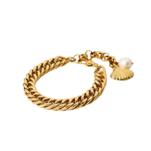 Glamour Pearl Bangle